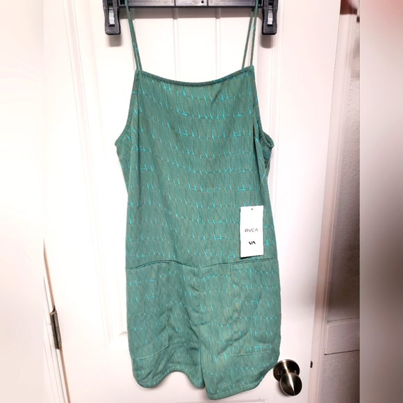 RVCA Pants - RVCA women's sleeveless Romper